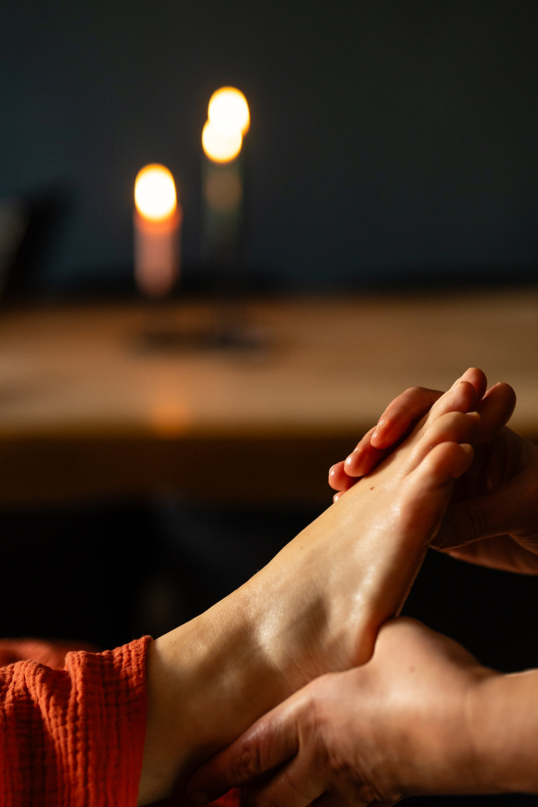 Kies voor massage en acupressuur om je optimaal voor te bereiden op een ontspannen bevalling | aan huis in Haarlem en omgeving